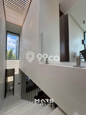 HARGA MENARIK! Vila Kawasan , Ukuran 250m2m², Area Premium dengan jalan bagus HARGA MENARIK! Vila Kawasan , Ukuran 250m2m², Area Premium dengan jalan bagus
