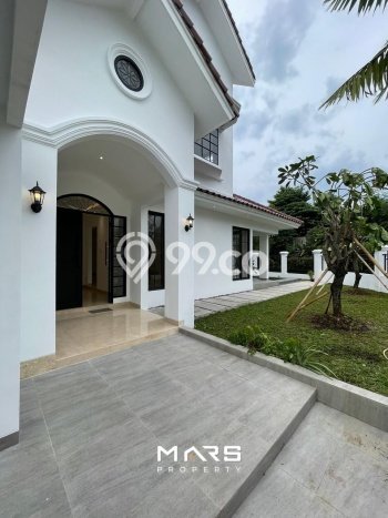 Jual Rumah Mewah Megah Dengan View Eksklusif di Lebak Bulus, Jakarta Selatan Jual Rumah Mewah Megah Dengan View Eksklusif di Lebak Bulus, Jakarta Selatan