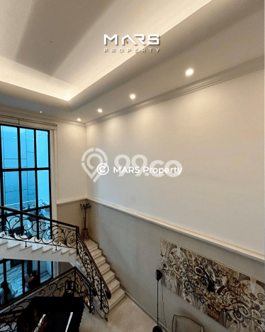 Investasi Masa Depan 6 Kamar Tidur Lokasi Prestisius di Jantung Kota Senopati, Jakarta Selatan Investasi Masa Depan 6 Kamar Tidur Lokasi Prestisius di Jantung Kota Senopati, Jakarta Selatan