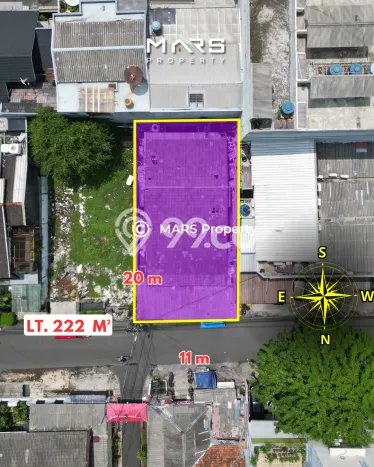 Rumah Asri di Tanjung Duren, Jakarta Barat, LT 222m² Bangunan 150m² Rumah Asri di Tanjung Duren, Jakarta Barat, LT 222m² Bangunan 150m²
