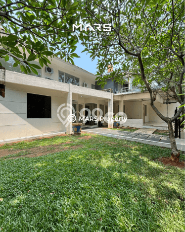 Dijual Segera Rumah LT 469m² di Kebayoran Baru, Bebas Banjir, Jakarta Selatan Dijual Segera Rumah LT 469m² di Kebayoran Baru, Bebas Banjir, Jakarta Selatan