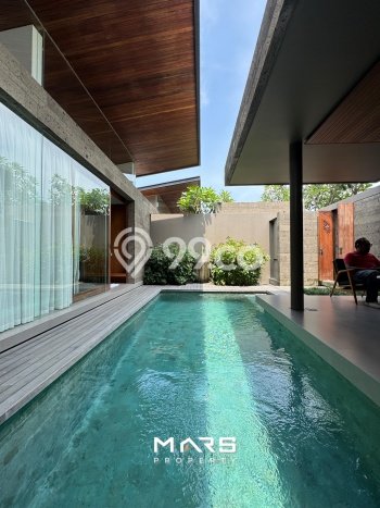 Vila Kawasan , Luas 120m2m², Akses ke Pusat Kota Vila Kawasan , Luas 120m2m², Akses ke Pusat Kota