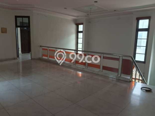 HUNIAN BERKELAS! Rumah Exclusive Green garden, Jakarta Barat, Luas Tanah 475m² LB 800m² HUNIAN BERKELAS! Rumah Exclusive Green garden, Jakarta Barat, Luas Tanah 475m² LB 800m²