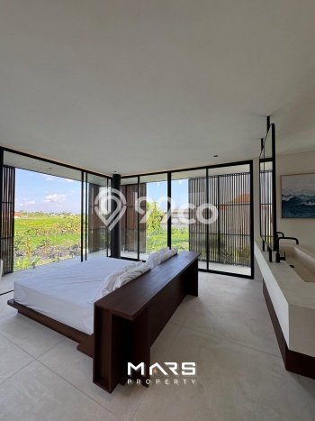 HARGA MENARIK! Vila Kawasan , Ukuran 250m2m², Area Premium dengan jalan bagus HARGA MENARIK! Vila Kawasan , Ukuran 250m2m², Area Premium dengan jalan bagus