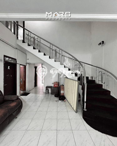 Hunian Elit LB 288m2 Siap Huni Desain Elegan di Tomang, Jakarta Barat Hunian Elit LB 288m2 Siap Huni Desain Elegan di Tomang, Jakarta Barat