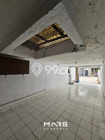 Siap Huni Rumah Mewah 3 Kamar di Kebayoran Baru Dekat ke Mana Pun Siap Huni Rumah Mewah 3 Kamar di Kebayoran Baru Dekat ke Mana Pun