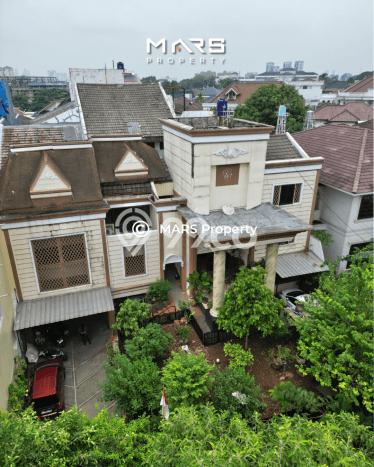 Rumah Siap Pakai area Pondok Indah, Jakarta Selatan, Luas 864m² Bangunan 520m² Rumah Siap Pakai area Pondok Indah, Jakarta Selatan, Luas 864m² Bangunan 520m²
