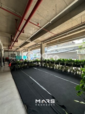 Unit Komersial Dijual di Jakarta Utara LT 441m2 & LB 1638m2 Unit Komersial Dijual di Jakarta Utara LT 441m2 & LB 1638m2