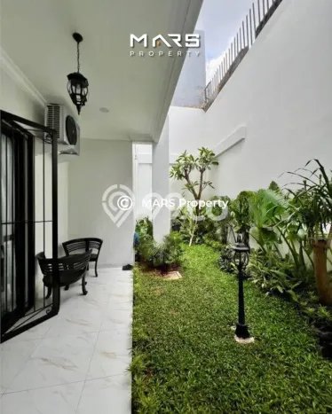 Rumah Harga Nego 6 Kamar Tidur di Kawasan Perumahan Duri Kepa, Jakarta Barat Rumah Harga Nego 6 Kamar Tidur di Kawasan Perumahan Duri Kepa, Jakarta Barat