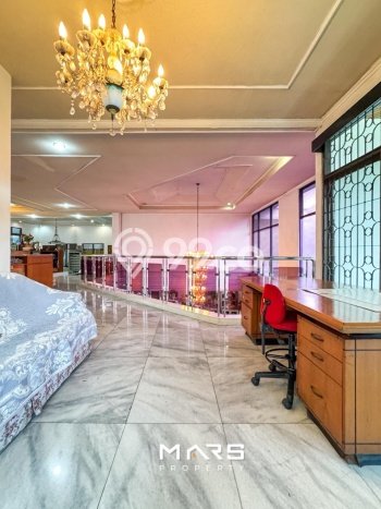 Hot Offer Hunian Premium Ideal dan Luas di Menteng, Jakarta Pusat Hot Offer Hunian Premium Ideal dan Luas di Menteng, Jakarta Pusat