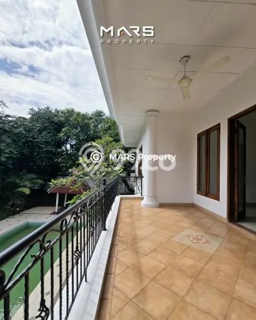 Dijual Rumah Mewah Megah Dengan View Cantik di Kemang, Jakarta Selatan Dijual Rumah Mewah Megah Dengan View Cantik di Kemang, Jakarta Selatan