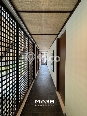 Bisnis Potensial! Vila di , Ukuran 361m2m², Dekat ke Pusat Kota Bisnis Potensial! Vila di , Ukuran 361m2m², Dekat ke Pusat Kota