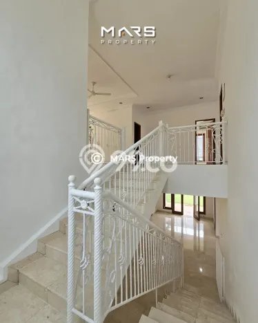 Dijual Rumah Mewah Megah Dengan View Cantik di Kemang, Jakarta Selatan Dijual Rumah Mewah Megah Dengan View Cantik di Kemang, Jakarta Selatan