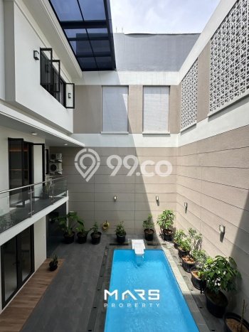 Rumah Elit Modern Siap Huni di Mega Kuningan Jakarta Selatan Rumah Elit Modern Siap Huni di Mega Kuningan Jakarta Selatan