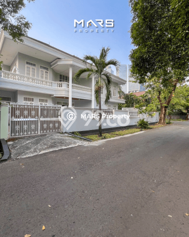 Rumah Strategis dengan Luas Tanah 500m² di Lokasi Kuningan, Jakarta Selatan Rumah Strategis dengan Luas Tanah 500m² di Lokasi Kuningan, Jakarta Selatan