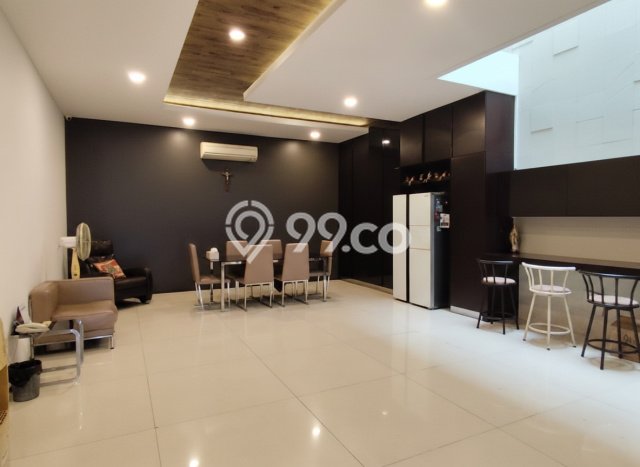 Best Deal Hunian Premium Ideal dan Luas di Semarang Selatan, Semarang Best Deal Hunian Premium Ideal dan Luas di Semarang Selatan, Semarang