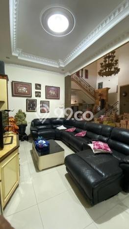 Siap Huni Rumah Mewah 4 Kamar di Semarang Timur Dekat ke Mana Saja Siap Huni Rumah Mewah 4 Kamar di Semarang Timur Dekat ke Mana Saja