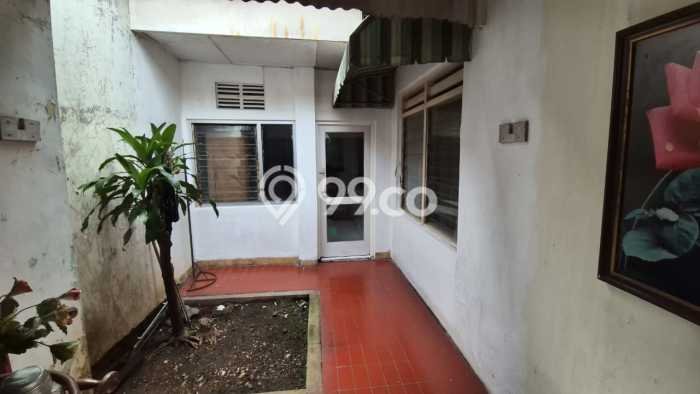 Siap Huni Rumah Mewah 3 Kamar di Semarang Selatan Dekat ke Mana Pun Siap Huni Rumah Mewah 3 Kamar di Semarang Selatan Dekat ke Mana Pun