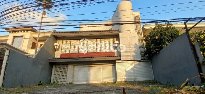 Sewa Rumah Modern di Candisari Harga Rp 700 Juta/ Tahun Sewa Rumah Modern di Candisari Harga Rp 700 Juta/ Tahun