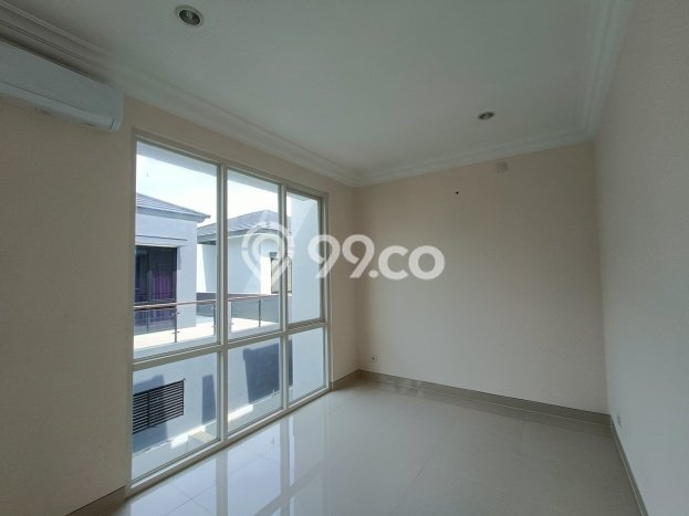 Disewakan! Rumah 4 Kamar Tidur &
3 Kamar Mandi di BSB City, Semarang Disewakan! Rumah 4 Kamar Tidur &
3 Kamar Mandi di BSB City, Semarang