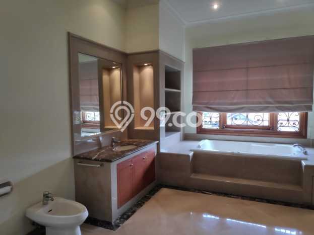 Hot Offer Hunian Premium Ideal dan Luas di Gajah Mungkur, Semarang Hot Offer Hunian Premium Ideal dan Luas di Gajah Mungkur, Semarang