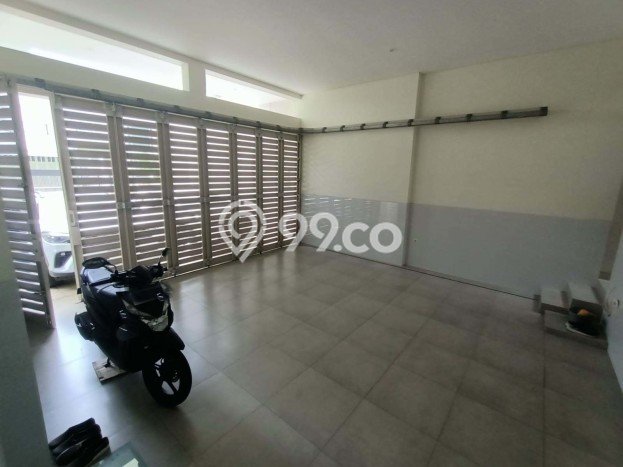 Hot Offer Hunian Mewah Ideal dan Luas di Semarang Barat, Semarang Hot Offer Hunian Mewah Ideal dan Luas di Semarang Barat, Semarang