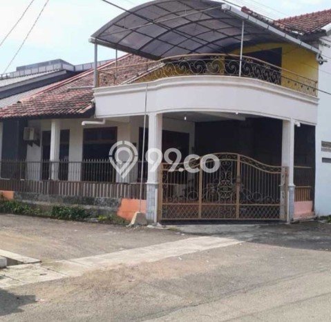 Dijual Cepat Rumah Favorit Siap Huni LB 206m2 di Semarang Timur, Semarang Dijual Cepat Rumah Favorit Siap Huni LB 206m2 di Semarang Timur, Semarang