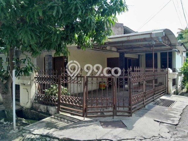 Rumah Strategis Minimalis Lb 130m2 di Semarang Timur, Semarang Rumah Strategis Minimalis Lb 130m2 di Semarang Timur, Semarang