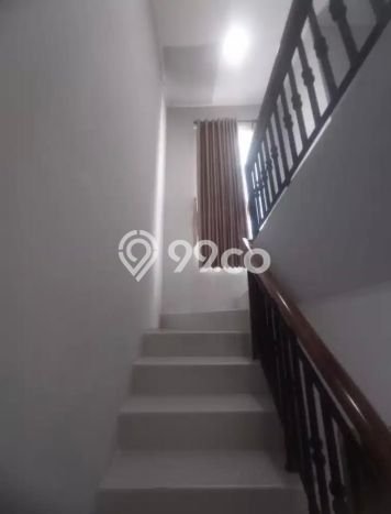 Rumah Modern 3 KT di Banjar Wijaya Tangerang Unfurnished Rumah Modern 3 KT di Banjar Wijaya Tangerang Unfurnished
