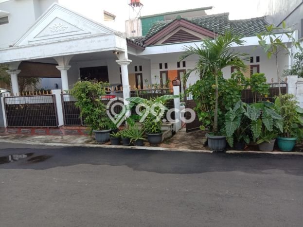 Rumah Minimalis 4 KT di Bintaro Tangerang Selatan Unfurnished Rumah Minimalis 4 KT di Bintaro Tangerang Selatan Unfurnished