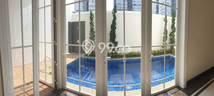 Dijual Rumah Luas Megah Dengan View Eksklusif di Gandaria, Jakarta Selatan Dijual Rumah Luas Megah Dengan View Eksklusif di Gandaria, Jakarta Selatan