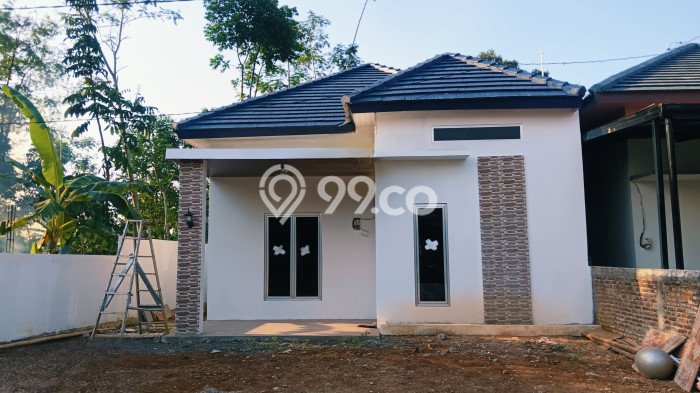 Rumah Sederhana Dijual di Mijen 2 Kamar dengan LT 146m2 Rumah Sederhana Dijual di Mijen 2 Kamar dengan LT 146m2
