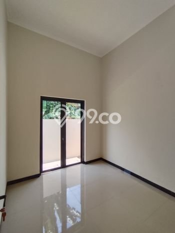 Dijual Cepat Rumah Minimalis & Modern LB 36m2 di Ungaran Dijual Cepat Rumah Minimalis & Modern LB 36m2 di Ungaran
