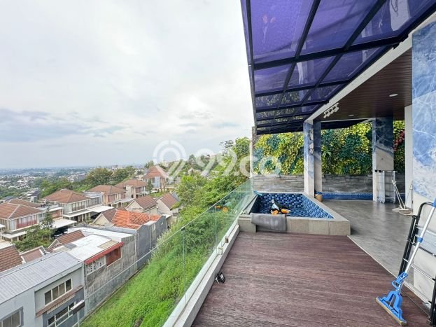 Siap Huni Hunian Elit 5 Kamar di Tembalang Dekat ke Mana Saja Siap Huni Hunian Elit 5 Kamar di Tembalang Dekat ke Mana Saja