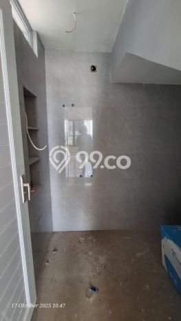 Jual Rumah Bagus Siap Huni LB 72m2 di Banyumanik, Semarang Jual Rumah Bagus Siap Huni LB 72m2 di Banyumanik, Semarang