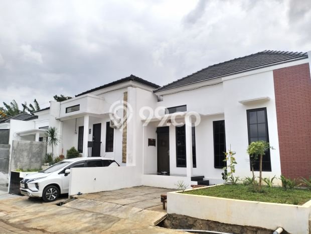 Dijual Rumah Siap Huni di Banyumanik Semarang Harga Rp 450 Juta LT 70m2 Dijual Rumah Siap Huni di Banyumanik Semarang Harga Rp 450 Juta LT 70m2
