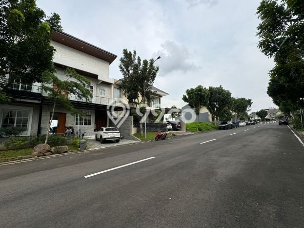 Siap Huni Hunian Elit 5 Kamar di Tembalang Dekat ke Mana Saja Siap Huni Hunian Elit 5 Kamar di Tembalang Dekat ke Mana Saja
