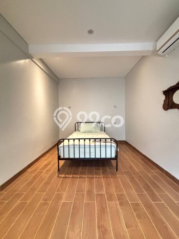 For Sale! Premium House LT 180m2 Desain Modern di Kota Wisata For Sale! Premium House LT 180m2 Desain Modern di Kota Wisata