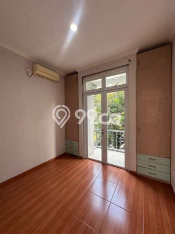 Rumah Elit Modern Tanpa Renovasi di Kota Wisata Bogor Rumah Elit Modern Tanpa Renovasi di Kota Wisata Bogor