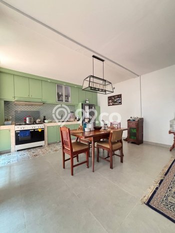 For Sale! Premium House LT 180m2 Desain Modern di Kota Wisata For Sale! Premium House LT 180m2 Desain Modern di Kota Wisata