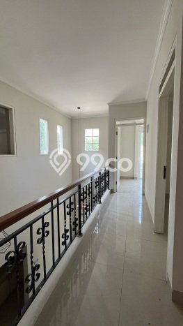 Rumah Minimalis 5 Kamar LT 144m2 di Kota Wisata Rumah Minimalis 5 Kamar LT 144m2 di Kota Wisata