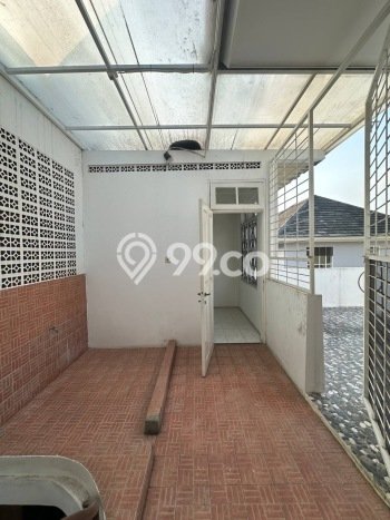 Rumah Elit Modern Tanpa Renovasi di Kota Wisata Bogor Rumah Elit Modern Tanpa Renovasi di Kota Wisata Bogor