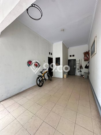 Hunian Elit LB 300m2 Siap Huni Desain Elegan di Limusnunggal, Bogor Hunian Elit LB 300m2 Siap Huni Desain Elegan di Limusnunggal, Bogor