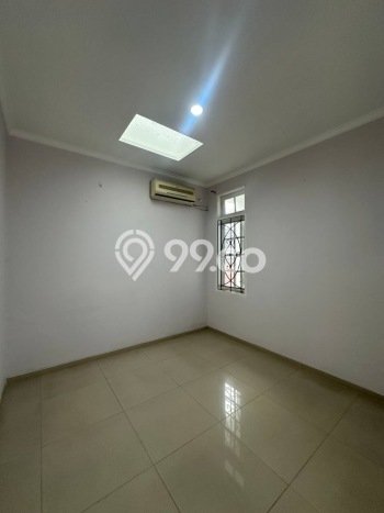 Rumah Elit Modern Tanpa Renovasi di Kota Wisata Bogor Rumah Elit Modern Tanpa Renovasi di Kota Wisata Bogor