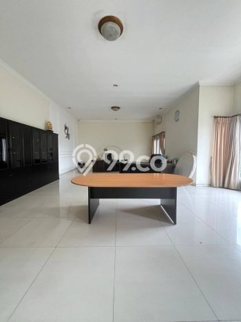 Rumah Mewah LB 800m2 Siap Huni Desain Elegan di Kota Wisata, Bogor Rumah Mewah LB 800m2 Siap Huni Desain Elegan di Kota Wisata, Bogor