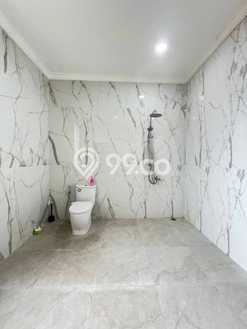 Rumah Luas Asri 4 KT Siap Huni di Harjamukti Depok Rumah Luas Asri 4 KT Siap Huni di Harjamukti Depok