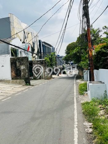 Ready to Use! Premium House LT 300m2 Desain Elegan di Lebak Bulus Ready to Use! Premium House LT 300m2 Desain Elegan di Lebak Bulus