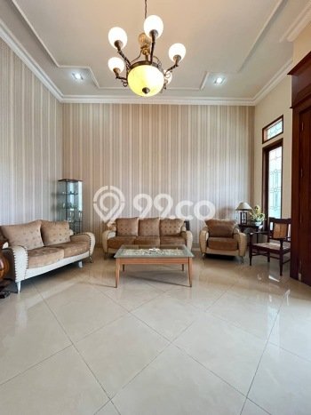 For Sale! Premium House LT 1650m2 Desain Elegan di Jatikarya For Sale! Premium House LT 1650m2 Desain Elegan di Jatikarya