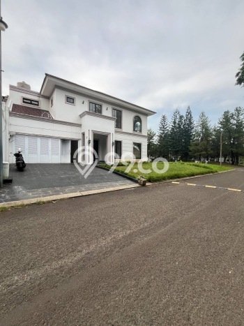 Jual Rumah Mewah Elegan Dengan View Cantik di Kota Wisata, Bogor Jual Rumah Mewah Elegan Dengan View Cantik di Kota Wisata, Bogor
