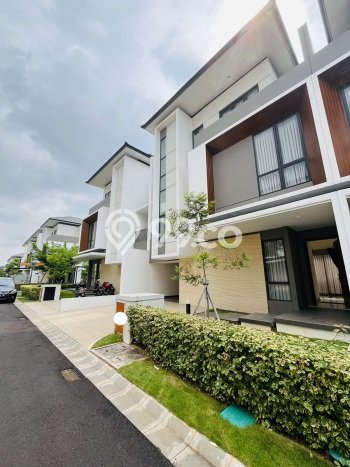 Siap Huni Rumah Mewah 4 Kamar di Cakung Dekat ke Mana Pun Siap Huni Rumah Mewah 4 Kamar di Cakung Dekat ke Mana Pun